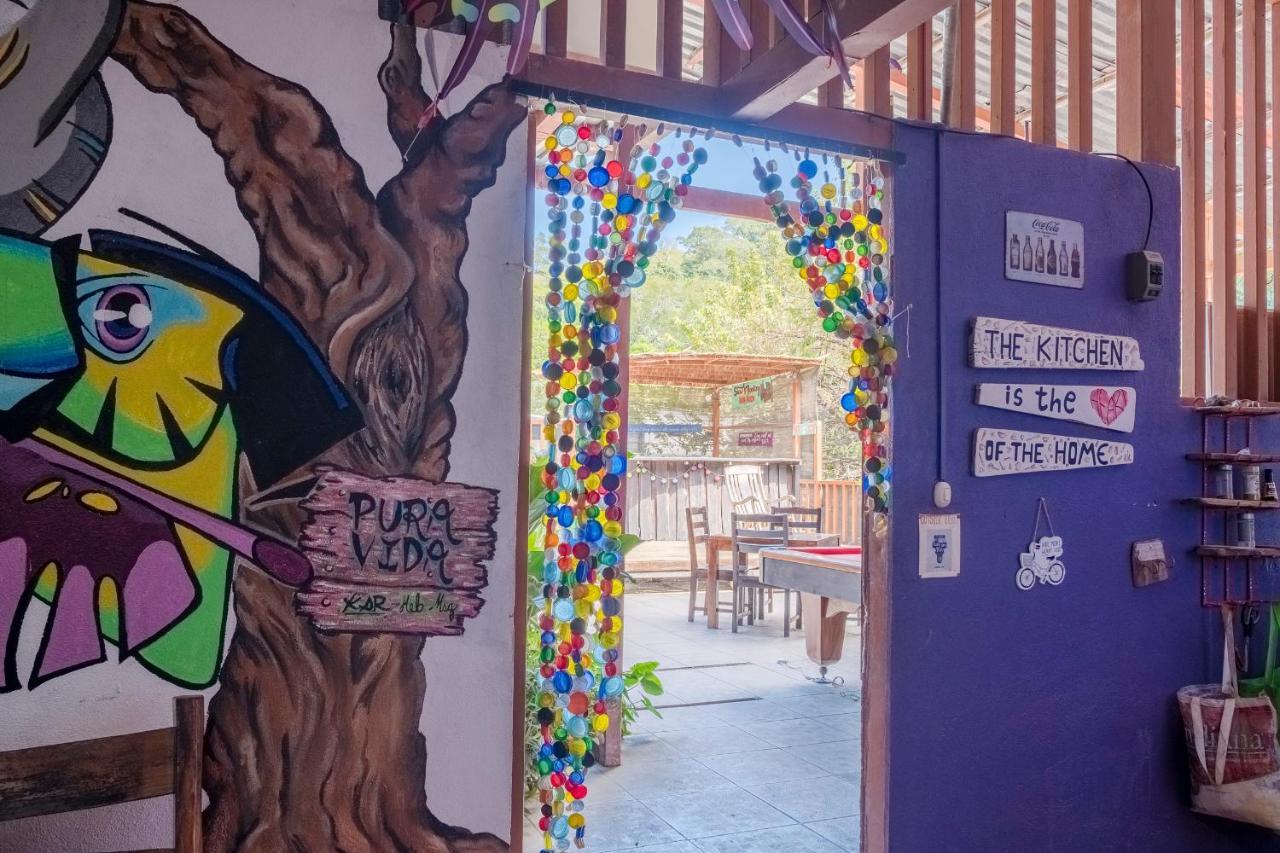 Slow Monkey Hostel Playa Santa Teresa  외부 사진